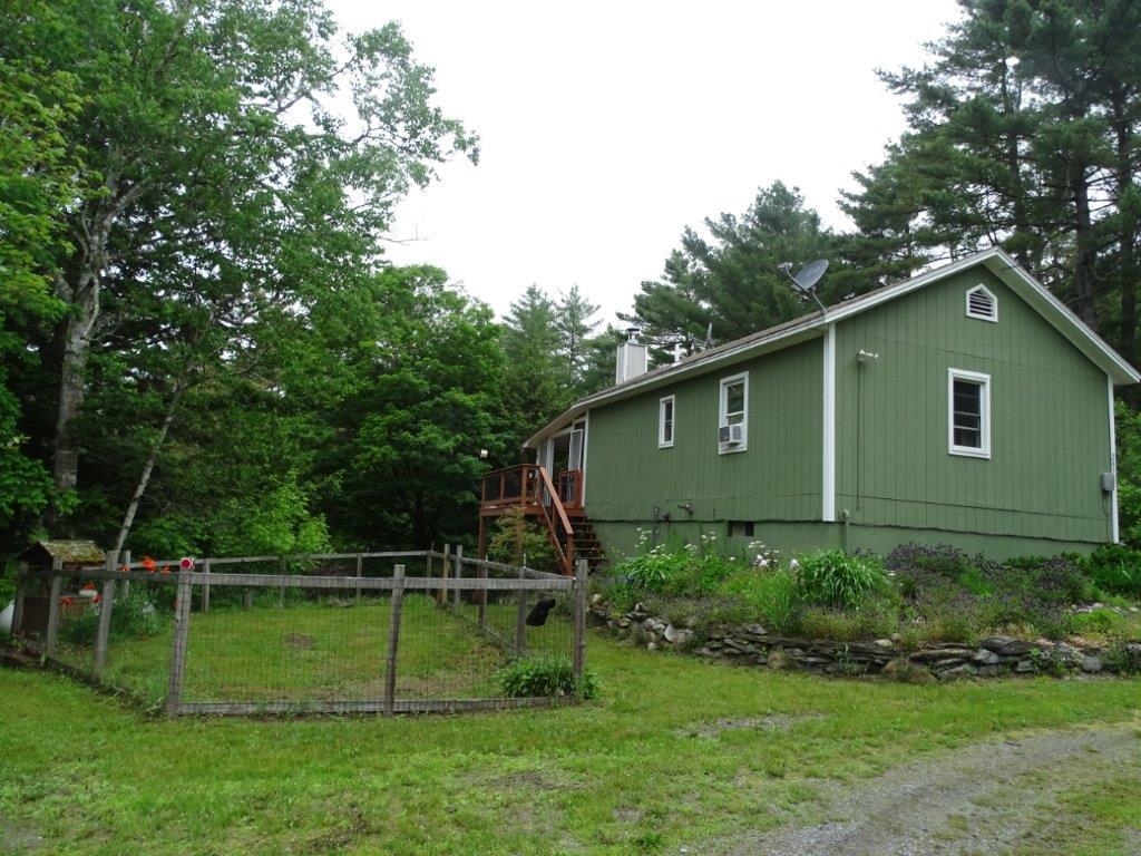 near 20 Hunt Circle Corinth, VT 05039 Property 2