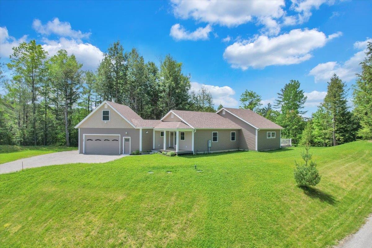 near 3 Bobolink Circle Essex, VT 05452 Property 1