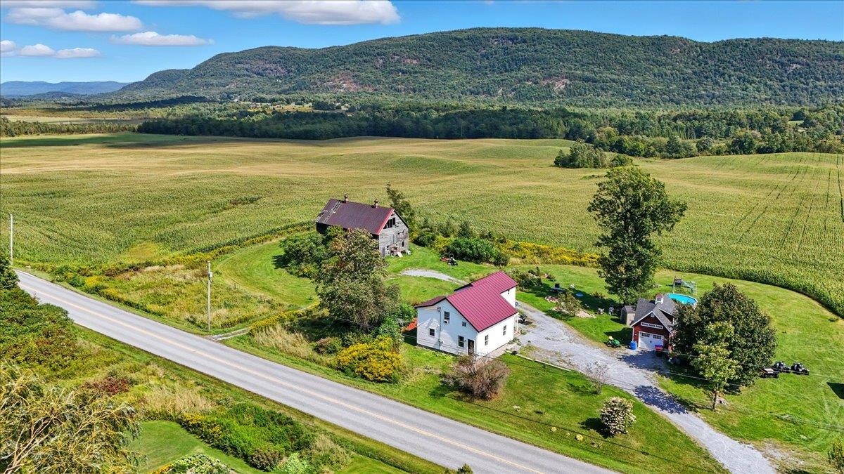 near 82 White Lane Monkton, VT 05443 Property 1