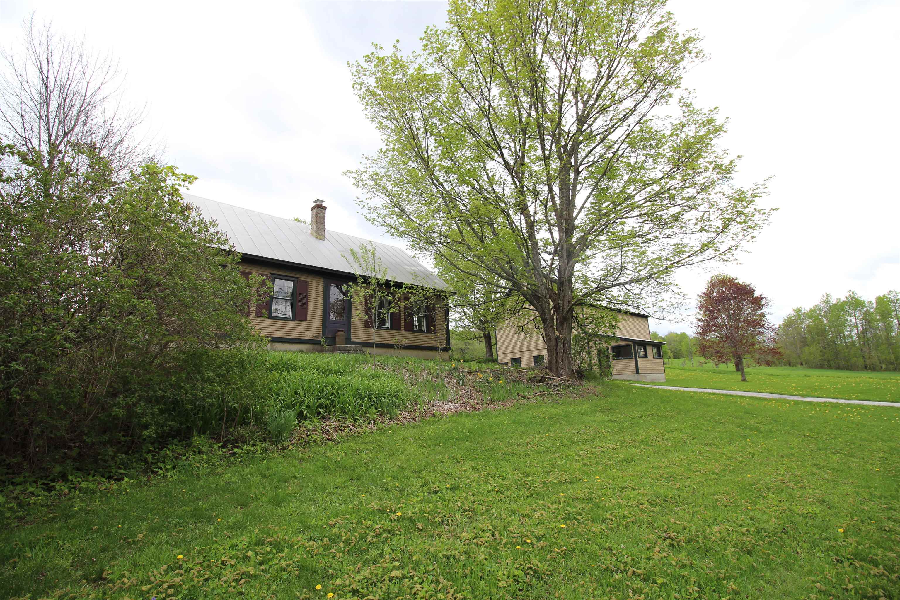 near 140 Pleasant Street Williamstown, VT 05679 Property 2