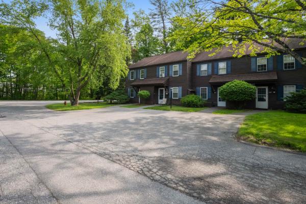 239 Twin Oaks Terrace