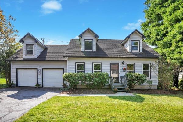 24 Derby Circle