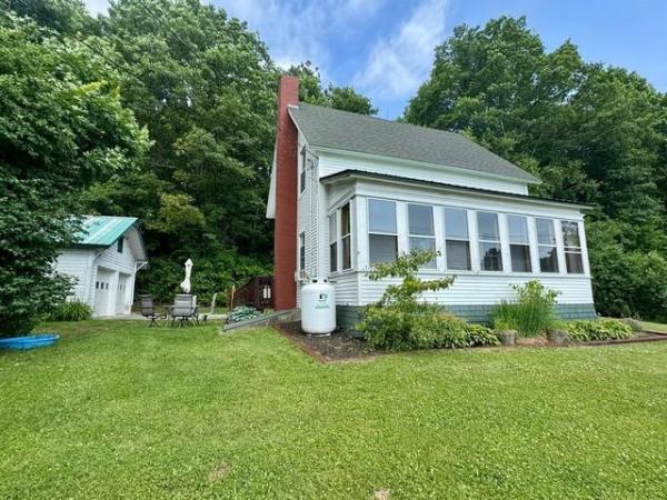 578 Pleasant Street