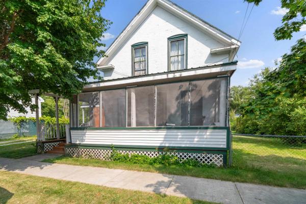 15 Spruce Street